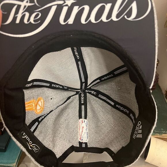 Men’s Adidas NBA Golden State Warriors Snapback Hat The Finals 2016. - Picture 9 of 10